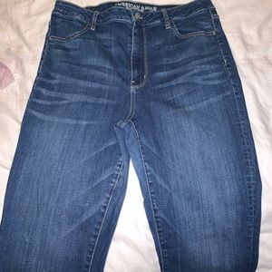 American Eagle skinny jeans